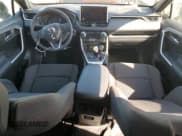 ✅ 2025 Toyota RAV4 SE • VIN: JTMAB3FVXSD257004 • Лот: 85128375. Опубликован ранее на Copart с пробегом 1 693 миль. Бесплатный доступ к архиву аукционных продаж из США и подробный отчёт об истории автомобиля на DreamBid. Изображение 8.