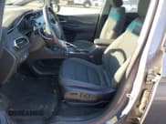 ✅ 2023 Chevrolet Bolt EV 1LT • VIN: 1G1FW6S06P4116131 • Lot: 41461215. Wystawiony na Copart z przebiegiem 32 840 mil. Bezpłatny archiwum sprzedaży aukcyjnych z USA i szczegółowy raport historii pojazdu na DreamBid. Zdjęcie 7.