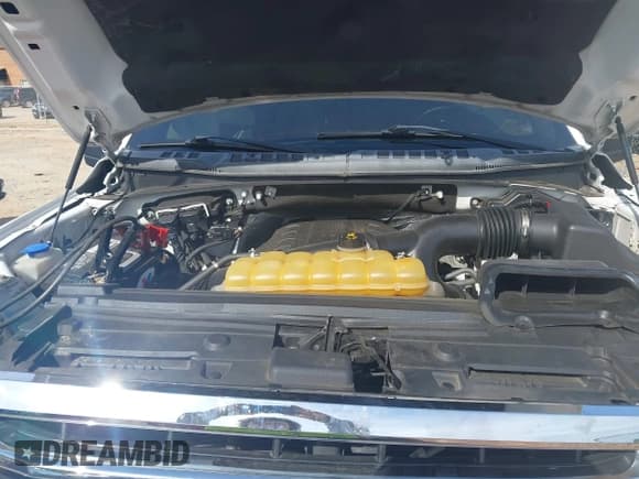 ✅ 2016 Ford F-150 XLT • VIN: 1FTEW1EG6GKD17716 • Лот: 42184556. Опубликован ранее на IAAI с пробегом 125 965 миль. Бесплатный доступ к архиву аукционных продаж из США и подробный отчёт об истории автомобиля на DreamBid. Изображение 10.