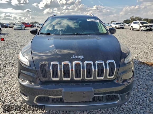 ✅ 2015 Jeep Cherokee Limited • VIN: 1C4PJMDB8FW757359 • Lot: 93353605. Listed on Copart with 104,457 mi. Free auction sales archive from the USA and detailed vehicle history report at DreamBid. Image 5.