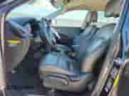 2016 Hyundai Santa Fe с VIN 5XYZTDLB6GG375964, выставлен на аукционе Copart как лот 86296025 с пробегом 87 172 миль миль и Списание • Salvage title. История ставок и продаж доступна на DreamBid. Изображение 7.