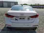 2017 Hyundai Elantra Sport с VIN KMHD04LBXHU317094, выставлен на аукционе Copart как лот 82042615 с пробегом 80 000 миль миль и Списание • Salvage title. История ставок и продаж доступна на DreamBid. Изображение 6.