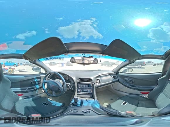 ✅ 1998 Chevrolet Corvette • VIN: 1G1YY22G3W5102706 • Lot: 81441075. Listed on Copart with 50,321 mi. Free auction sales archive from the USA and detailed vehicle history report at DreamBid. Image 15.