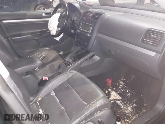 ✅ 2009 Volkswagen Jetta SE • VIN: 3VWRZ71K79M052030 • Lot: 41442941. Listed on IAAI with 171,094 mi. Free auction sales archive from the USA and detailed vehicle history report at DreamBid. Image 8.