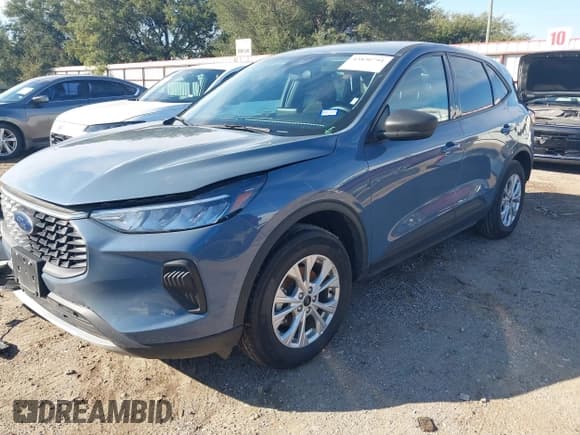 ✅ 2025 Ford Escape Active • VIN: 1FMCU0GNXSUB01881 • Лот: 43830791. Опубликован ранее на IAAI с пробегом 13 884 миль. Бесплатный доступ к архиву аукционных продаж из США и подробный отчёт об истории автомобиля на DreamBid. Изображение 19.