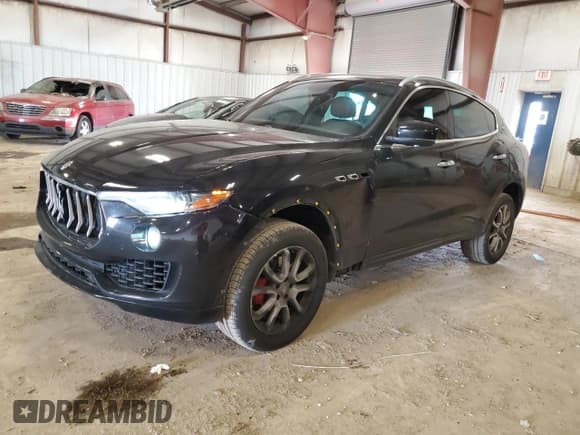 ✅ 2019 Maserati Levante • VIN: ZN661XUA5KX314657 • Lot: 52539485. Wystawiony na Copart z przebiegiem 104 408 mil. Bezpłatny archiwum sprzedaży aukcyjnych z USA i szczegółowy raport historii pojazdu na DreamBid. Zdjęcie 1.
