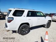 ✅ 2016 Toyota 4Runner SR5 • VIN: JTEZU5JR8G5110051 • Лот: 90890095. Опубликован ранее на Copart с пробегом 131 587 миль. Бесплатный доступ к архиву аукционных продаж из США и подробный отчёт об истории автомобиля на DreamBid. Изображение 3.