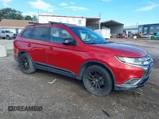 2018 Mitsubishi Outlander SE with VIN JA4AD3A35JZ020156, listed as a IAAI auction lot 42967925 with 84,308 mi miles and . Bid and sale history available at DreamBid. Image 1.