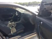 ✅ 2012 Hyundai Genesis Coupe 2.0T • VIN: KMHHT6KDXCU071745 • Lot: 42833359. Wystawiony na IAAI z przebiegiem 108 271 mil. Bezpłatny archiwum sprzedaży aukcyjnych z USA i szczegółowy raport historii pojazdu na DreamBid. Zdjęcie 5.