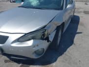 ✅ 2006 Pontiac Grand Prix • VIN: 2G2WP552661235002 • Lot: 42985552. Wystawiony na IAAI z przebiegiem 221 280 mil. Bezpłatny archiwum sprzedaży aukcyjnych z USA i szczegółowy raport historii pojazdu na DreamBid. Zdjęcie 6.