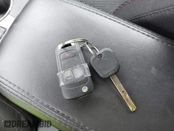 ✅ 2016 GMC Terrain SLE • VIN: 2GKFLNE35G6181863 • Lot: 42777453. Wystawiony na IAAI z przebiegiem 156 903 mil. Bezpłatny archiwum sprzedaży aukcyjnych z USA i szczegółowy raport historii pojazdu na DreamBid. Zdjęcie 11.