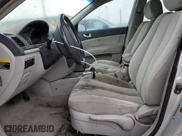 ✅ 2006 Hyundai Sonata GLS • VIN: 5NPEU46F06H111818 • Лот: 44227725. Опубликован ранее на Copart с пробегом 92 174 миль. Бесплатный доступ к архиву аукционных продаж из США и подробный отчёт об истории автомобиля на DreamBid. Изображение 7.