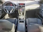 ✅ 2008 Pontiac G8 • VIN: 6G2ER57708L132981 • Lot: 67033445. Wystawiony na Copart z przebiegiem 150 344 mil. Bezpłatny archiwum sprzedaży aukcyjnych z USA i szczegółowy raport historii pojazdu na DreamBid. Zdjęcie 8.