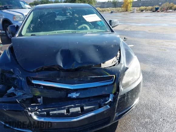 2012 Chevrolet Malibu 2LT z VIN 1G1ZD5EU4CF123265, wystawiony jako IAAI lot #43399908 z przebiegiem 146 993 mil mil oraz . Historia ofert i sprzedaży dostępna na DreamBid. Obrazek 6.