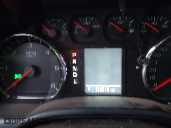 ✅ 2019 GMC Sierra 1500 • VIN: 2GTV2LEC8K1175091 • Лот: 42640525. Опубликован ранее на IAAI с пробегом 155 618 миль. Бесплатный доступ к архиву аукционных продаж из США и подробный отчёт об истории автомобиля на DreamBid. Изображение 7.