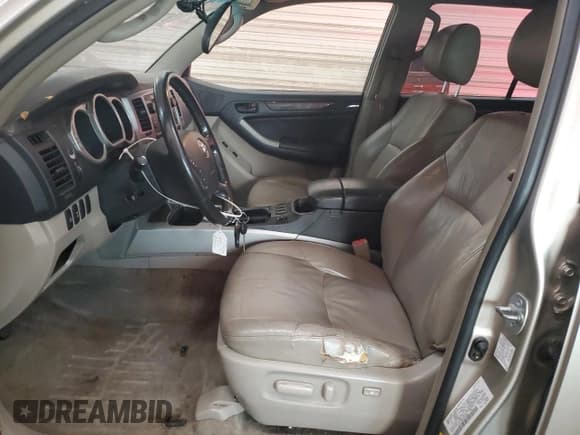 ✅ 2003 Toyota 4Runner Limited • VIN: JTEBT17RX30024980 • Lot: 84049775. Wystawiony na Copart z przebiegiem 164 575 mil. Bezpłatny archiwum sprzedaży aukcyjnych z USA i szczegółowy raport historii pojazdu na DreamBid. Zdjęcie 7.