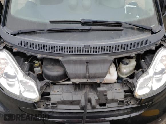 ✅ 2012 Smart fortwo Pure • VIN: WMEEJ3BAXCK550942 • Lot: 85735765. Wystawiony na Copart z przebiegiem 49 255 mil. Bezpłatny archiwum sprzedaży aukcyjnych z USA i szczegółowy raport historii pojazdu na DreamBid. Zdjęcie 11.