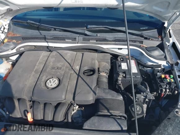 ✅ 2011 Volkswagen Jetta SE • VIN: 3VWBX7AJ6BM114201 • Лот: 43914620. Опубликован ранее на IAAI с пробегом 100 580 миль. Бесплатный доступ к архиву аукционных продаж из США и подробный отчёт об истории автомобиля на DreamBid. Изображение 10.