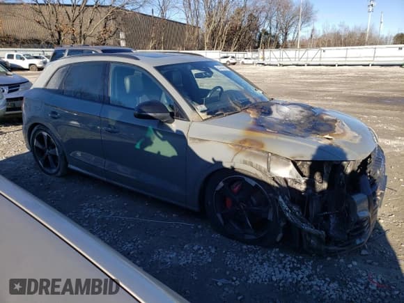 ✅ 2019 Audi SQ5 Prestige • VIN: WA1C4AFY5K2099436 • Лот: 80488953. Опубликован ранее на Copart с пробегом 25 555 миль. Бесплатный доступ к архиву аукционных продаж из США и подробный отчёт об истории автомобиля на DreamBid. Изображение 4.