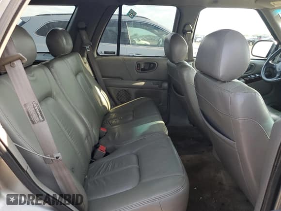 ✅ 2001 Oldsmobile Bravada • VIN: 1GHDT13W712220119 • Лот: 62089195. Опубликован ранее на Copart с пробегом 176 979 миль. Бесплатный доступ к архиву аукционных продаж из США и подробный отчёт об истории автомобиля на DreamBid. Изображение 10.