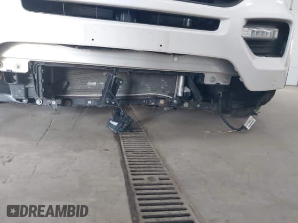 ✅ 2021 Ford Explorer Limited • VIN: 1FM5K8FW6MNA11597 • Lot: 42008997. Listed on IAAI with 70,715 mi. Free auction sales archive from the USA and detailed vehicle history report at DreamBid. Image 19.