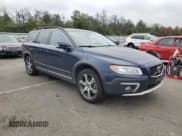 ✅ 2015 Volvo XC70 T6 • VIN: YV4902NK2F1207518 • Lot: 81675925. Listed on Copart with 88,168 mi. Free auction sales archive from the USA and detailed vehicle history report at DreamBid. Image 4.