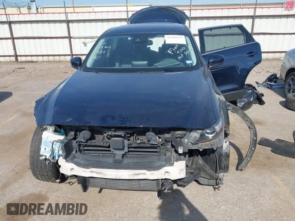 ✅ 2020 Mazda CX-9 Touring • VIN: JM3TCACY1L0419630 • Lot: 42282675. Listed on IAAI with 105,207 mi. Free auction sales archive from the USA and detailed vehicle history report at DreamBid. Image 13.