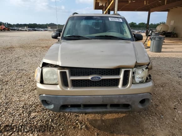 ✅ 2003 Ford Explorer Sport XLS • VIN: 1FMYU60E13UB41609 • Лот: 68293195. Опубликован ранее на Copart с пробегом 193 797 миль. Бесплатный доступ к архиву аукционных продаж из США и подробный отчёт об истории автомобиля на DreamBid. Изображение 5.