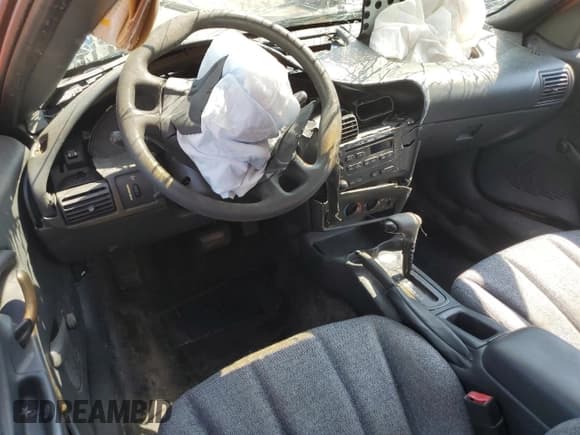 ✅ 2005 Chevrolet Cavalier • VIN: 1G1JC12FX57174457 • Lot: 62388035. Listed on Copart with 106,347 mi. Free auction sales archive from the USA and detailed vehicle history report at DreamBid. Image 8.