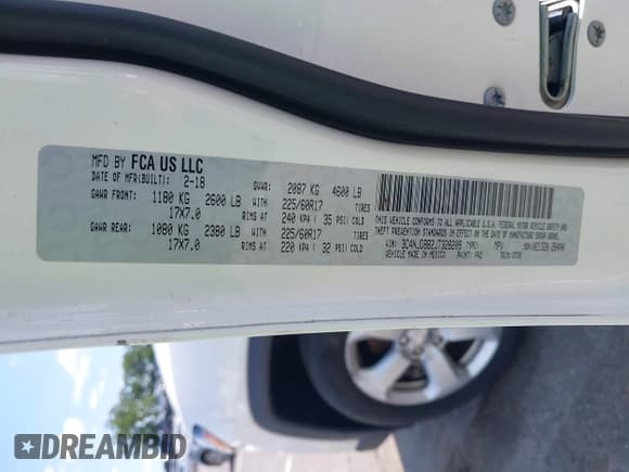 ✅ 2018 Jeep Compass Latitude • VIN: 3C4NJDBB2JT328209 • Lot: 42378767. Listed on IAAI with 94,239 mi. Free auction sales archive from the USA and detailed vehicle history report at DreamBid. Image 9.