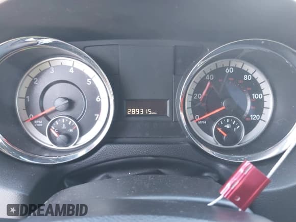 ✅ 2015 Dodge Grand Caravan SE • VIN: 2C4RDGBG9FR672152 • Lot: 43006531. Wystawiony na IAAI z przebiegiem 289 315 mil. Bezpłatny archiwum sprzedaży aukcyjnych z USA i szczegółowy raport historii pojazdu na DreamBid. Zdjęcie 7.