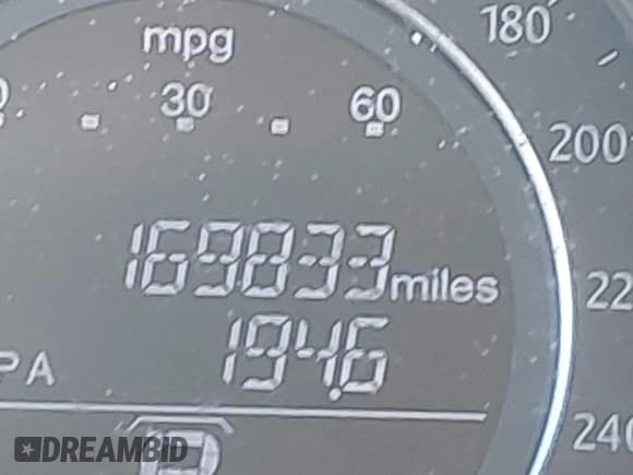 ✅ 2015 Honda Accord EX-L • VIN: 1HGCR3F88FA019109 • Лот: 43695015. Опубликован ранее на IAAI с пробегом 169 833 миль. Бесплатный доступ к архиву аукционных продаж из США и подробный отчёт об истории автомобиля на DreamBid. Изображение 15.