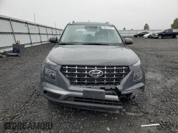 ✅ 2025 Hyundai Venue SEL • VIN: KMHRC8A37SU403101 • Lot: 91593905. Listed on Copart with 7,512 mi. Free auction sales archive from the USA and detailed vehicle history report at DreamBid. Image 5.