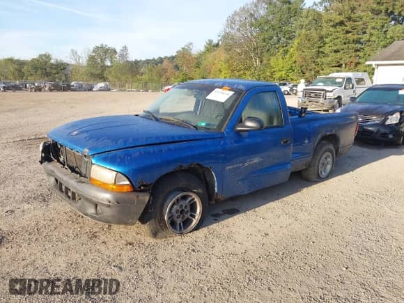 1998 Dodge Dakota SLT z VIN 1B7FL26X1WS608656, wystawiony jako IAAI lot #43318630 z przebiegiem 153 876 mil mil oraz . Historia ofert i sprzedaży dostępna na DreamBid. Obrazek 21.
