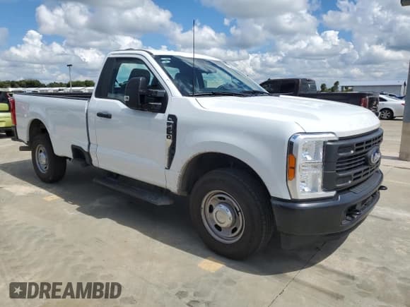 ✅ 2023 Ford F-250 XL • VIN: 1FTBF2AA9PED40870 • Lot: 73946584. Listed on Copart with Not provided. Free auction sales archive from the USA and detailed vehicle history report at DreamBid. Image 4.