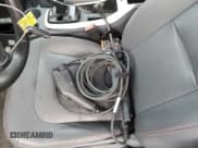 ✅ 2017 Chevrolet Bolt EV Premier • VIN: 1G1FX6S00H4147079 • Lot: 43056505. Wystawiony na Copart z przebiegiem 30 655 mil. Bezpłatny archiwum sprzedaży aukcyjnych z USA i szczegółowy raport historii pojazdu na DreamBid. Zdjęcie 12.