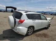 ✅ 2007 Toyota RAV4 Limited • VIN: JTMBD31V675098067 • Лот: 59390825. Опубликован ранее на Copart с пробегом Не указан. Бесплатный доступ к архиву аукционных продаж из США и подробный отчёт об истории автомобиля на DreamBid. Изображение 3.