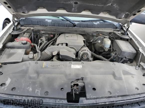 2009 Chevrolet Silverado 1500 LS z VIN 3GCEK13C59G206239, wystawiony jako Copart lot #57182505 z przebiegiem 391 993 mil mil oraz Czysty tytuł • Clean title. Historia ofert i sprzedaży dostępna na DreamBid. Obrazek 11.