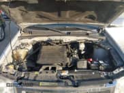 ✅ 2010 Ford Escape Limited • VIN: 1FMCU0EG5AKA05302 • Lot: 43270925. Listed on IAAI with Not provided. Free auction sales archive from the USA and detailed vehicle history report at DreamBid. Image 10.