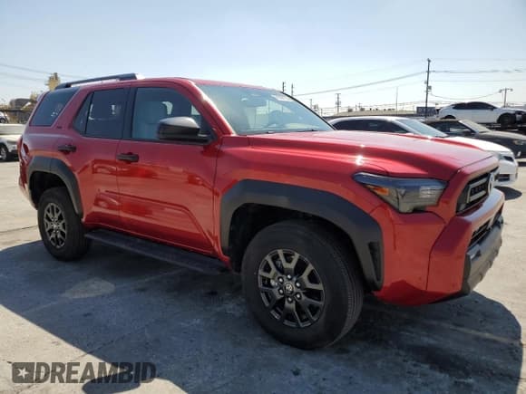 ✅ 2025 Toyota 4Runner SR5 • VIN: JTEVA5BR4S5016120 • Lot: 81069135. Wystawiony na Copart z przebiegiem 8 000 mil. Bezpłatny archiwum sprzedaży aukcyjnych z USA i szczegółowy raport historii pojazdu na DreamBid. Zdjęcie 4.
