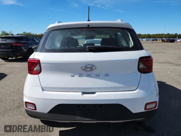 ✅ 2025 Hyundai Venue SEL • VIN: KMHRC8A3XSU346781 • Lot: 86280795. Listed on Copart with 10,134 mi. Free auction sales archive from the USA and detailed vehicle history report at DreamBid. Image 6.