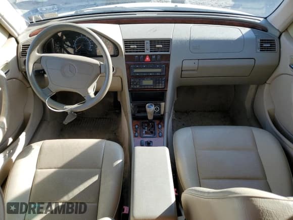 ✅ 1999 Mercedes-Benz C 230/260/280/320 • VIN: WDBHA29G0XA801297 • Lot: 79314394. Listed on Copart with Not provided. Free auction sales archive from the USA and detailed vehicle history report at DreamBid. Image 8.