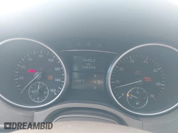 ✅ 2007 Mercedes-Benz GL 450 • VIN: 4JGBF71EX7A134072 • Lot: 43108675. Wystawiony na IAAI z przebiegiem 248 859 mil. Bezpłatny archiwum sprzedaży aukcyjnych z USA i szczegółowy raport historii pojazdu na DreamBid. Zdjęcie 7.