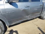 ✅ 2009 Dodge 1500 Laramie • VIN: 1D3HV13T79S824506 • Lot: 42373519. Wystawiony na IAAI z przebiegiem 305 976 mil. Bezpłatny archiwum sprzedaży aukcyjnych z USA i szczegółowy raport historii pojazdu na DreamBid. Zdjęcie 6.