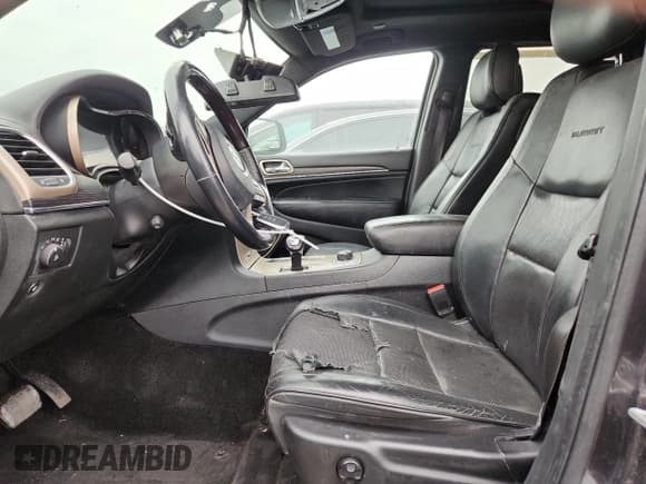 ✅ 2015 Jeep Grand Cherokee Summit • VIN: 1C4RJFJG3FC645106 • Lot: 85895915. Listed on Copart with 270,594 mi. Free auction sales archive from the USA and detailed vehicle history report at DreamBid. Image 7.