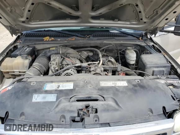 ✅ 2007 GMC Sierra 2500HD SLE1 • VIN: 1GTHK29D57E164940 • Lot: 71756044. Wystawiony na Copart z przebiegiem 371 493 mil. Bezpłatny archiwum sprzedaży aukcyjnych z USA i szczegółowy raport historii pojazdu na DreamBid. Zdjęcie 11.