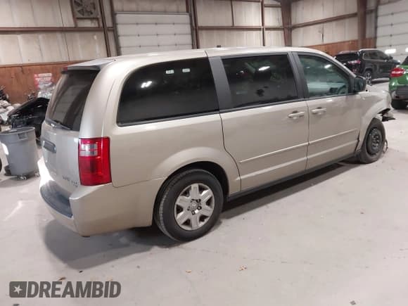 ✅ 2009 Dodge Grand Caravan SE • VIN: 1D8HN44E89B511766 • Lot: 43777046. Listed on IAAI with 62,960 mi. Free auction sales archive from the USA and detailed vehicle history report at DreamBid. Image 4.