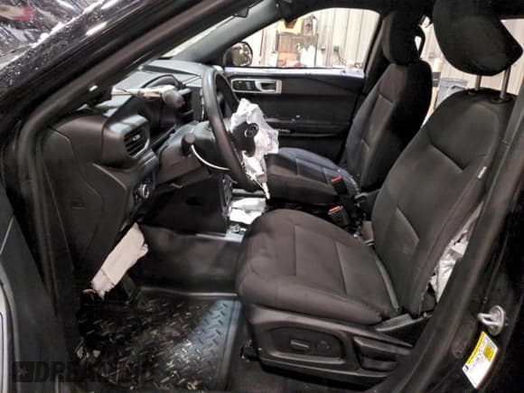 ✅ 2023 Ford Police Interceptor Utility • VIN: 1FM5K8AC9PGC19494 • Lot: 94730255. Wystawiony na Copart z przebiegiem 29 564 mil. Bezpłatny archiwum sprzedaży aukcyjnych z USA i szczegółowy raport historii pojazdu na DreamBid. Zdjęcie 7.