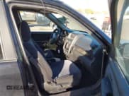 ✅ 2005 Honda CR-V EX • VIN: SHSRD78855U301430 • Lot: 43665384. Wystawiony na IAAI z przebiegiem 237 130 mil. Bezpłatny archiwum sprzedaży aukcyjnych z USA i szczegółowy raport historii pojazdu na DreamBid. Zdjęcie 5.