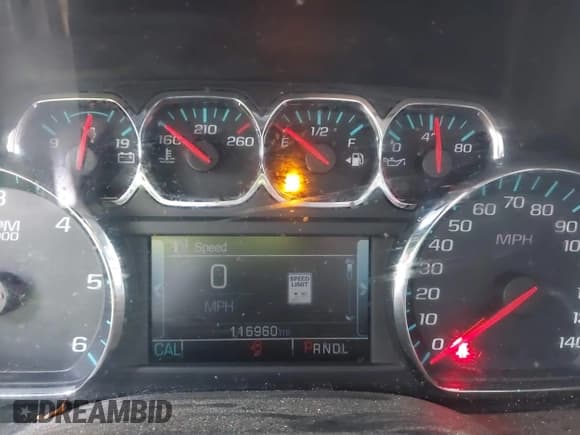 ✅ 2019 Chevrolet Tahoe LT • VIN: 1GNSCBKC4KR231153 • Lot: 42017325. Listed on IAAI with 116,960 mi. Free auction sales archive from the USA and detailed vehicle history report at DreamBid. Image 7.